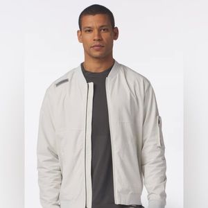 NWT Legends Carson Bomber Jacket Cloud Size SMALL